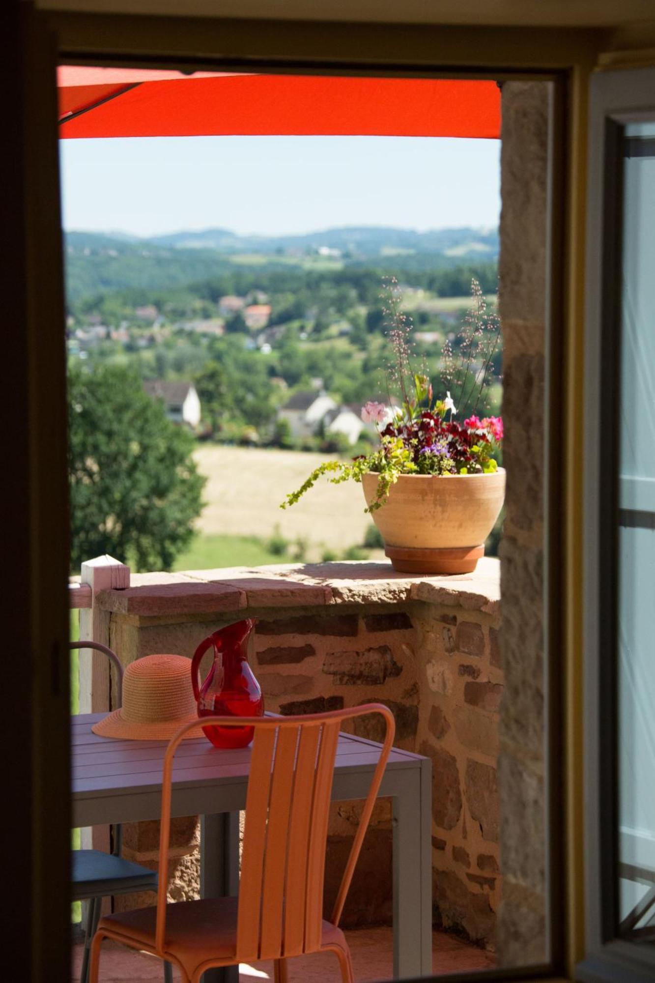 Gites La Maison Des Templiers Larche  Dış mekan fotoğraf